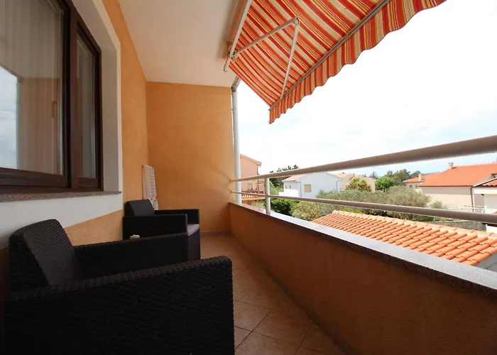 With Parking Space Punat, Krk - 24844 דירה פונאנט